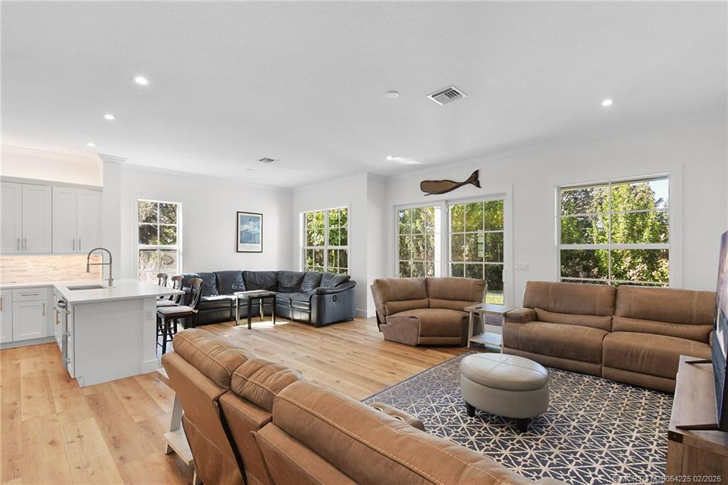 8109 SE Asaro Street