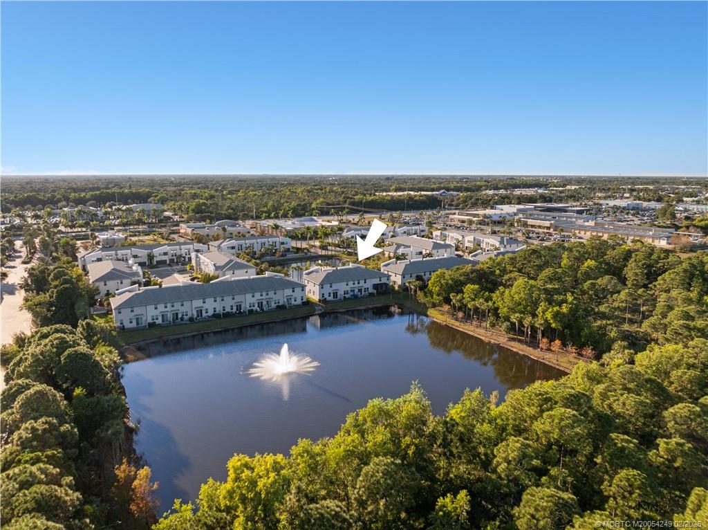 3931 SE Mentmore Lane