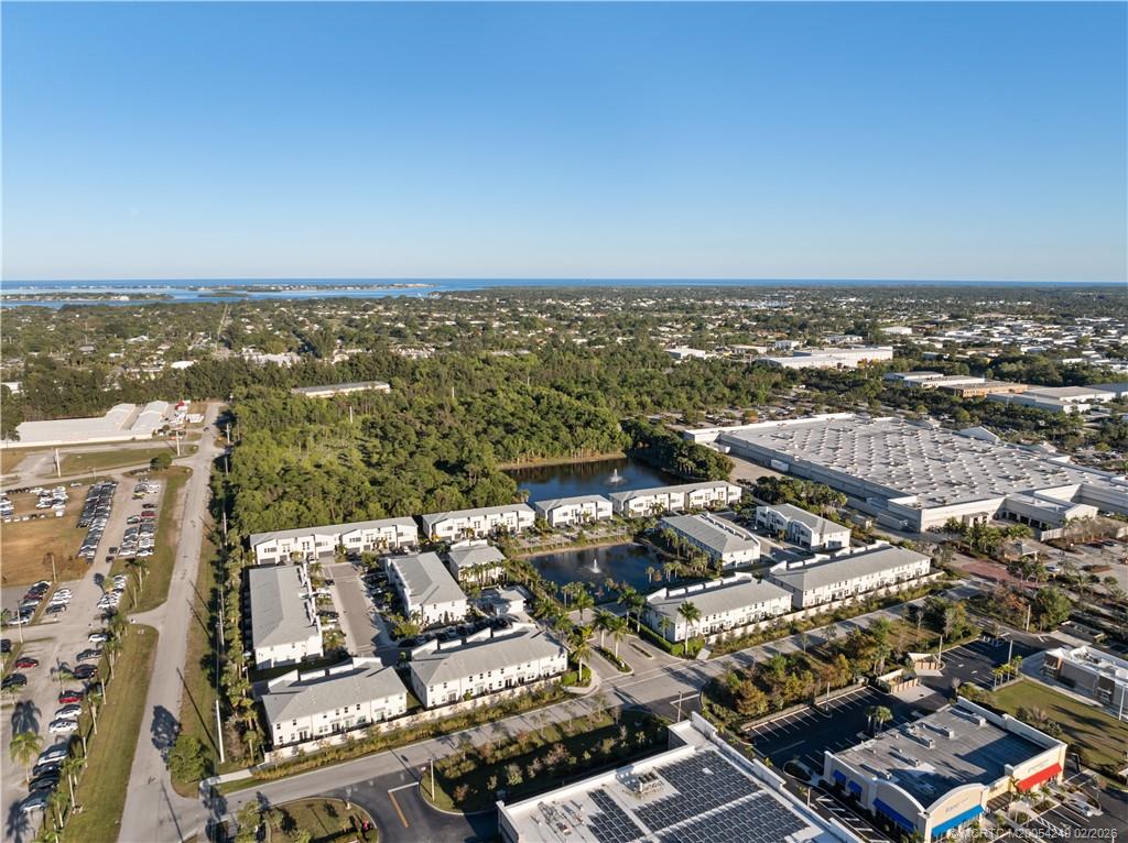 3931 SE Mentmore Lane