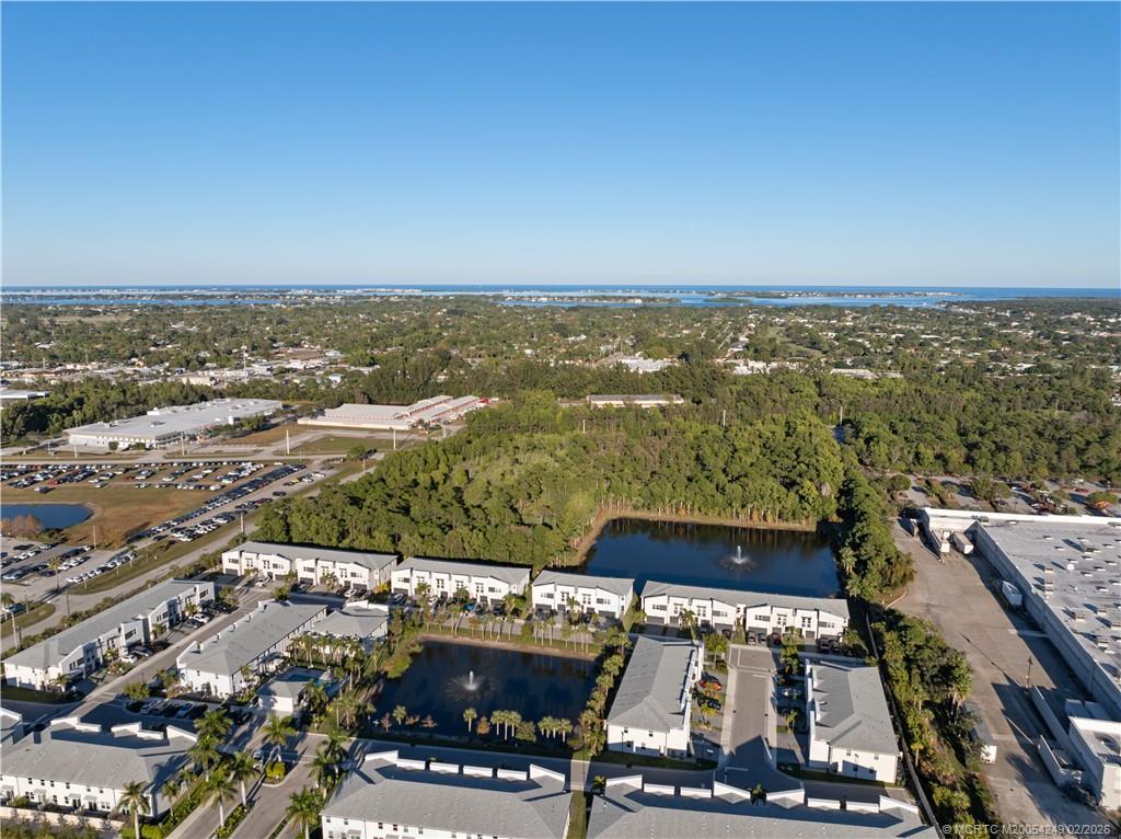 3931 SE Mentmore Lane