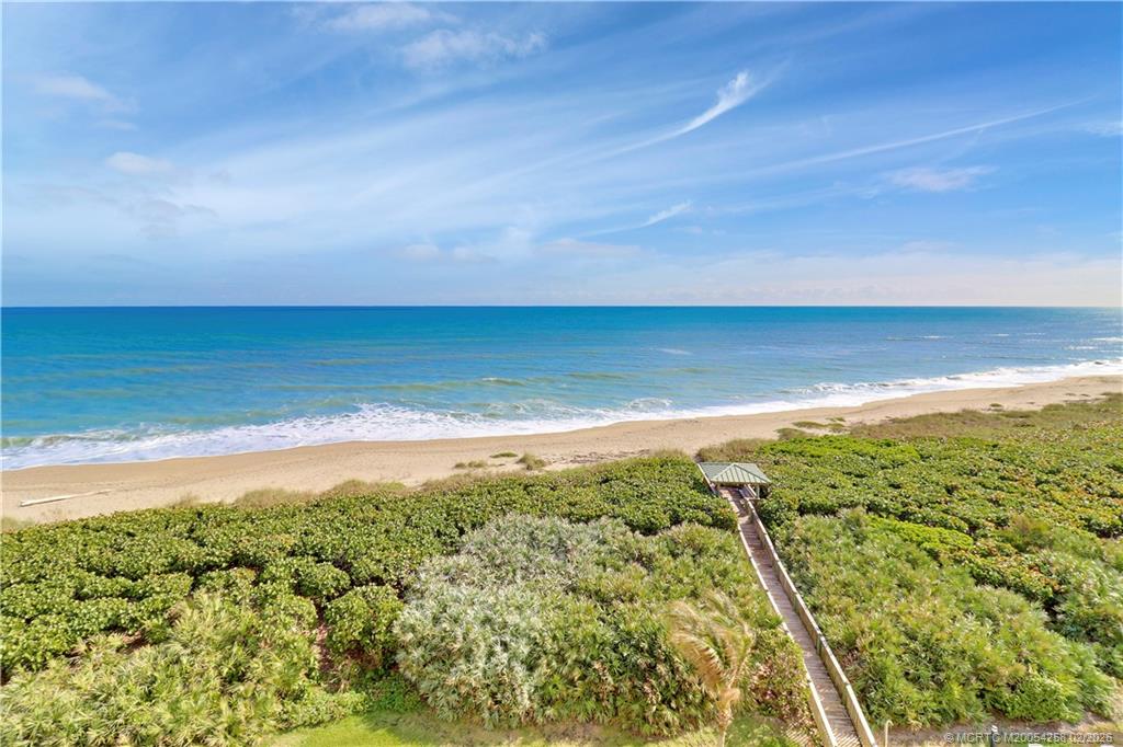 10000 S Ocean Drive 704