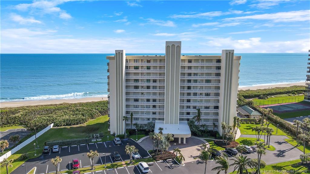 10000 S Ocean Drive 704