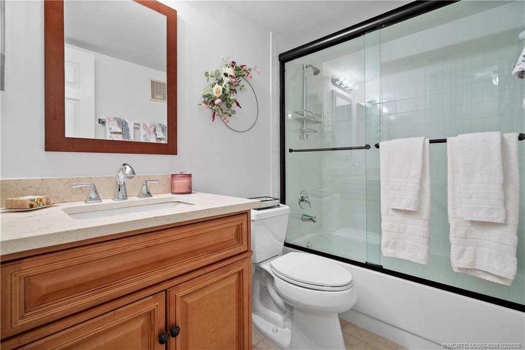 6001 SE Landing Way 4