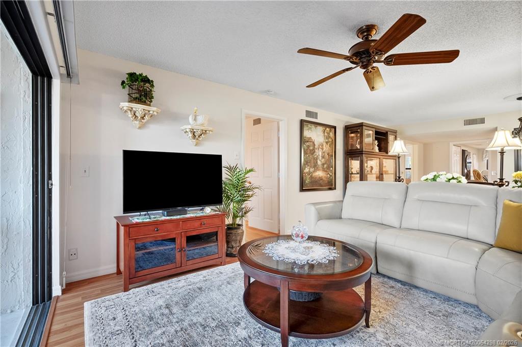 6001 SE Landing Way 4