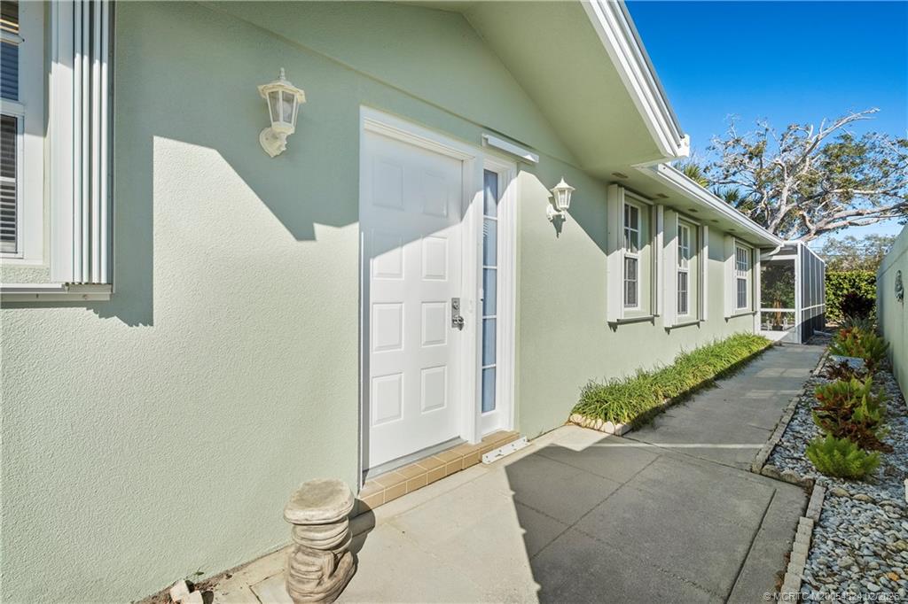 1705 SW Waterfall Blvd