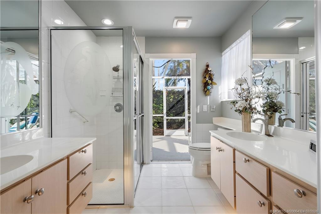 1705 SW Waterfall Blvd