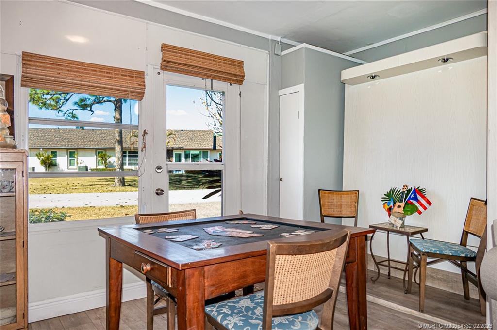 6531 SE Federal Highway Q101