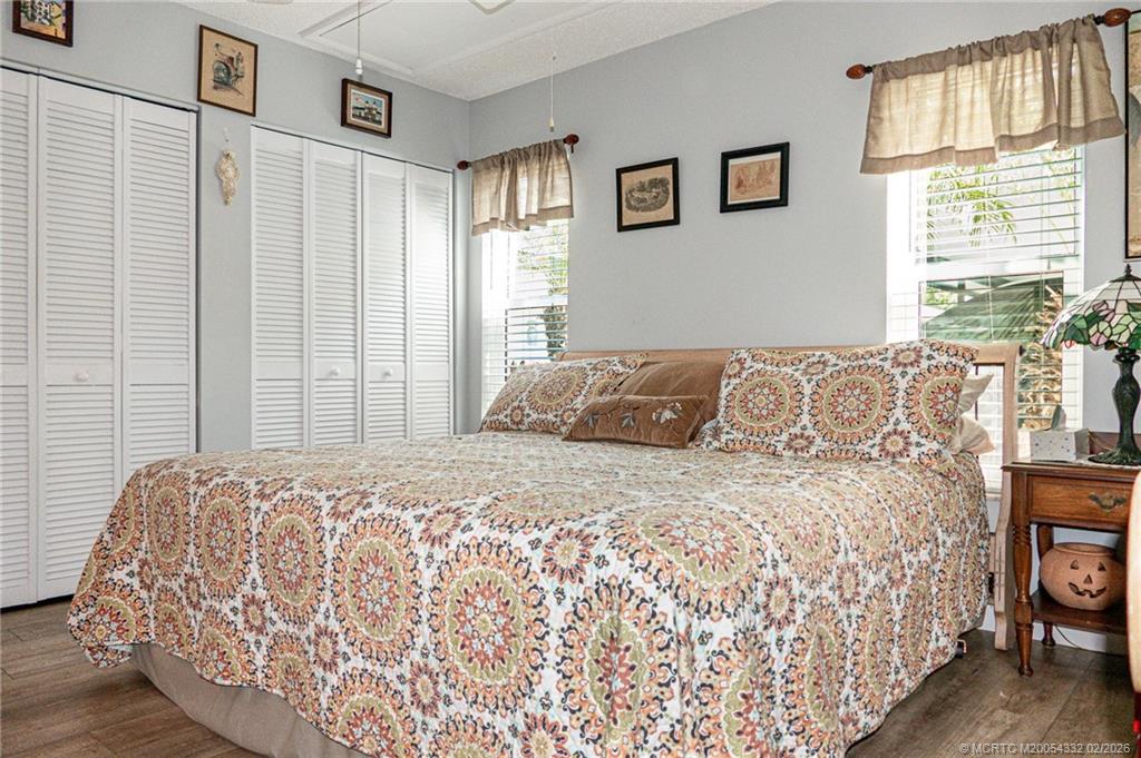 6531 SE Federal Highway Q101