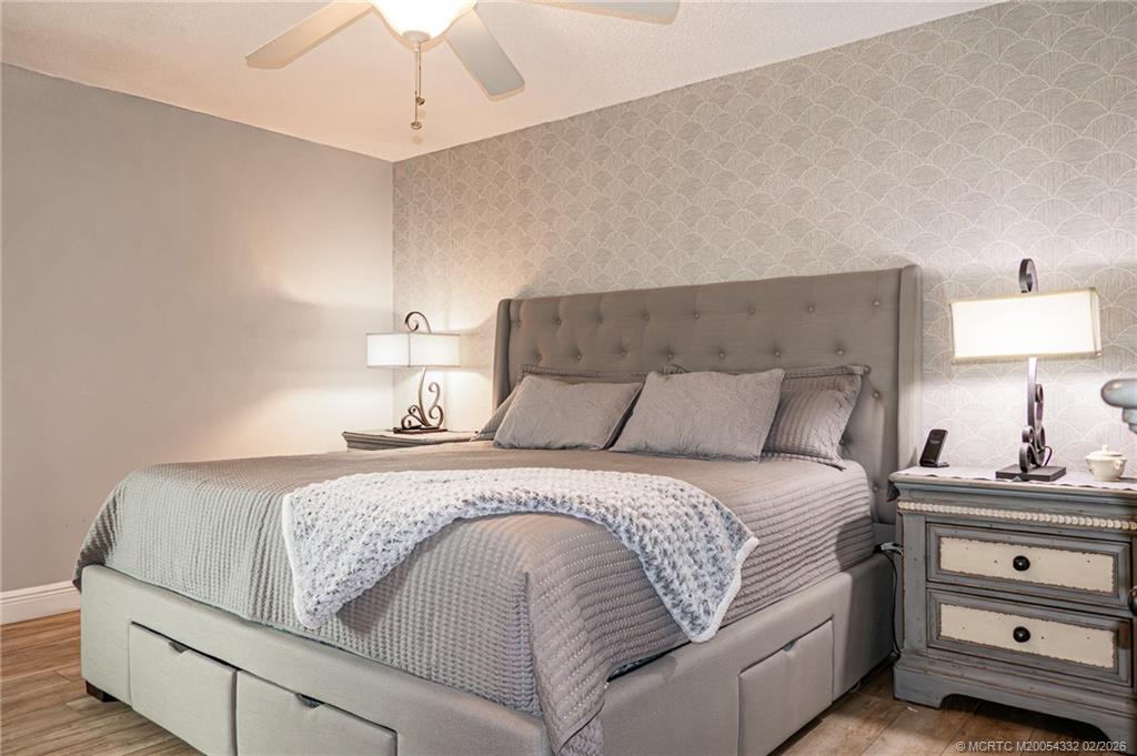 6531 SE Federal Highway Q101