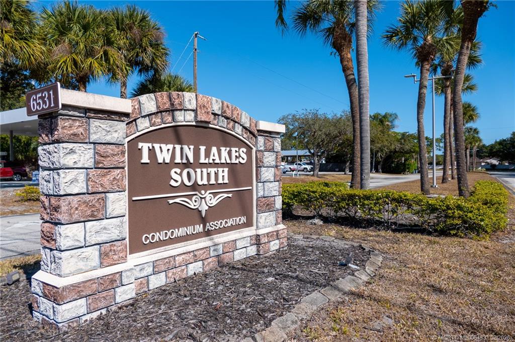 6531 SE Federal Highway Q101