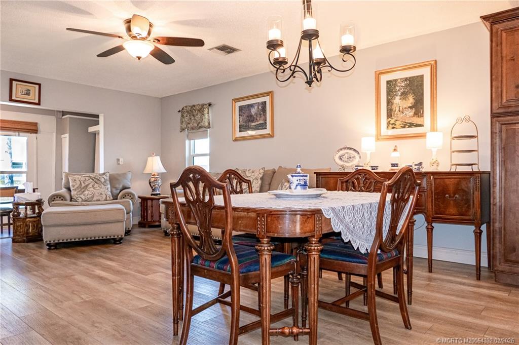 6531 SE Federal Highway Q101