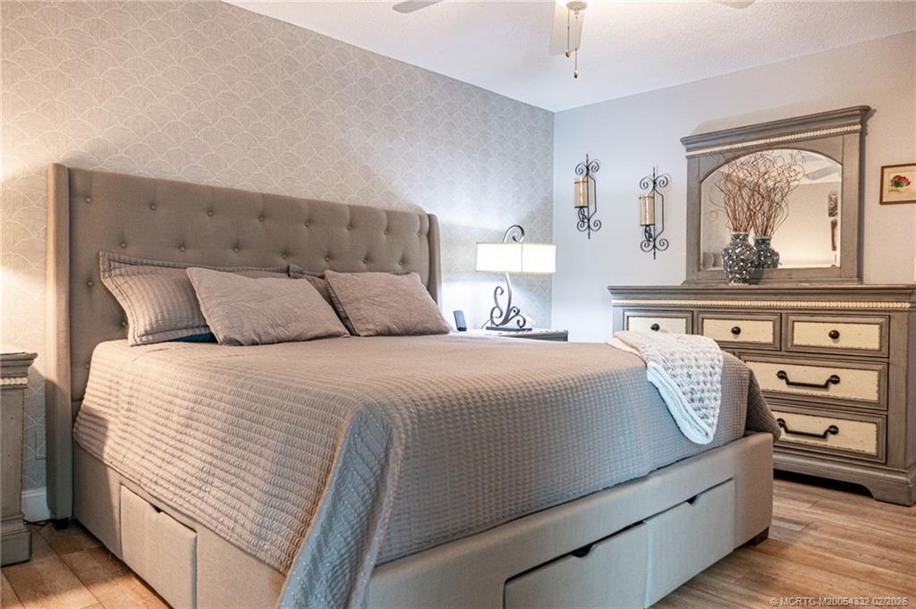 6531 SE Federal Highway Q101