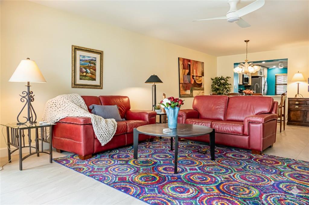 162 SE Saint Lucie Blvd 204B