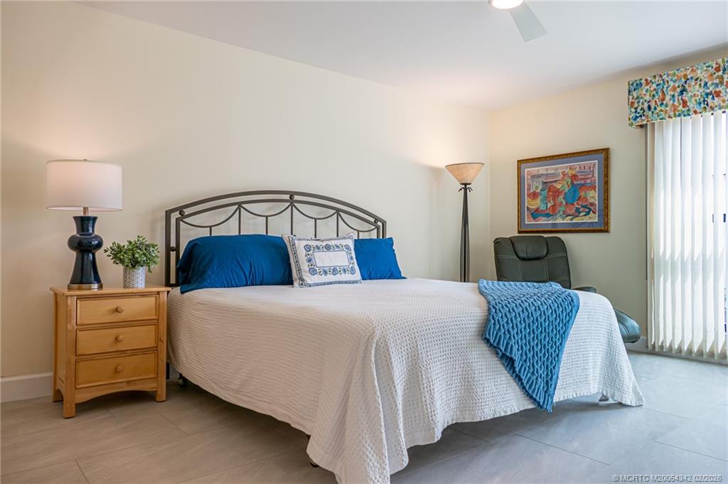 162 SE Saint Lucie Blvd 204B