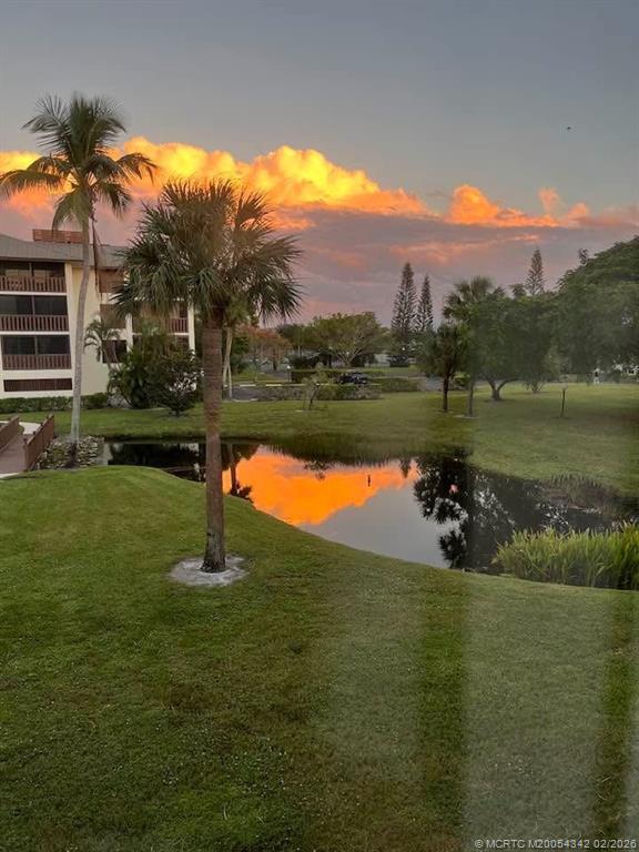 162 SE Saint Lucie Blvd 204B