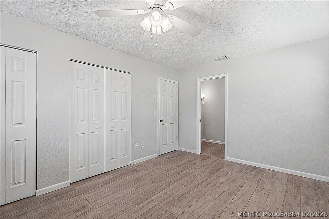 3907 NW Cinnamon Tree Circle