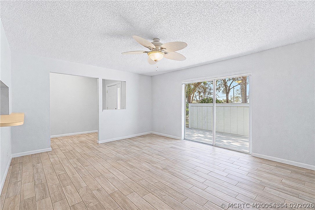 3907 NW Cinnamon Tree Circle