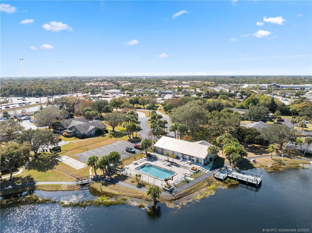 3907 NW Cinnamon Tree Circle