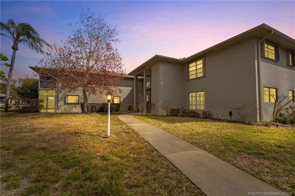 12 Lake Vista Trail 102