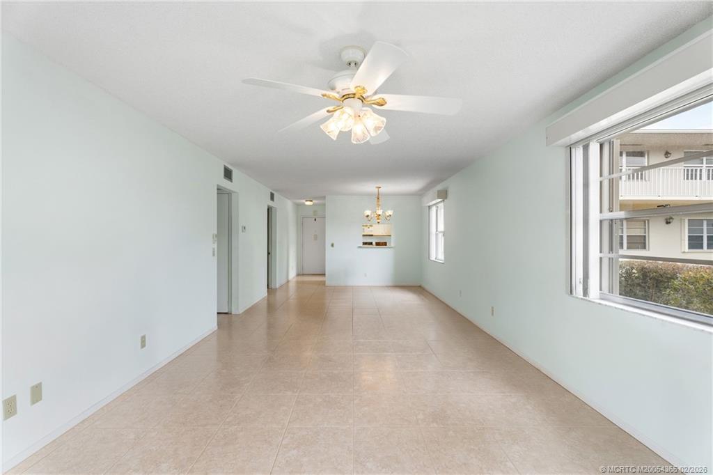 12 Lake Vista Trail 102