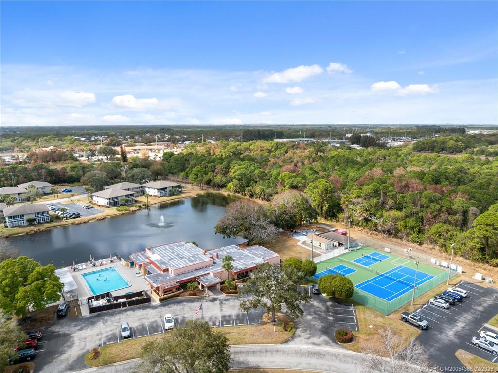 12 Lake Vista Trail 102