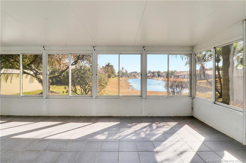 2086 SW Olympic Club Terrace