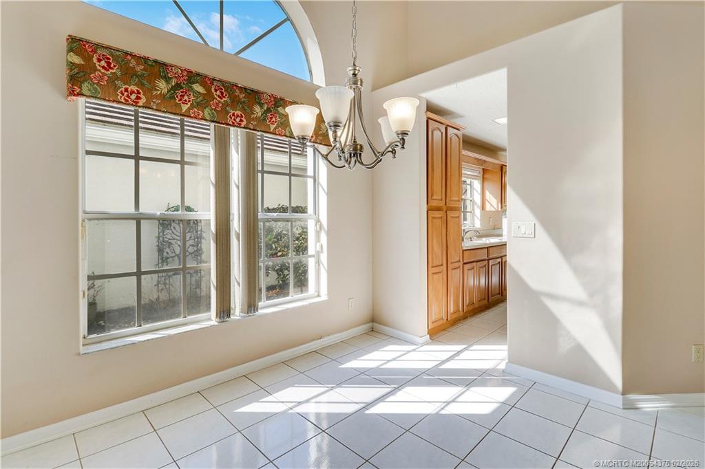 2086 SW Olympic Club Terrace