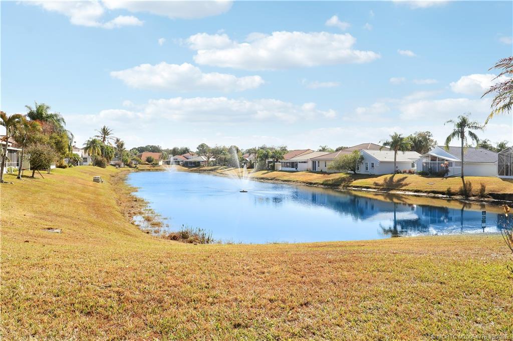 2086 SW Olympic Club Terrace