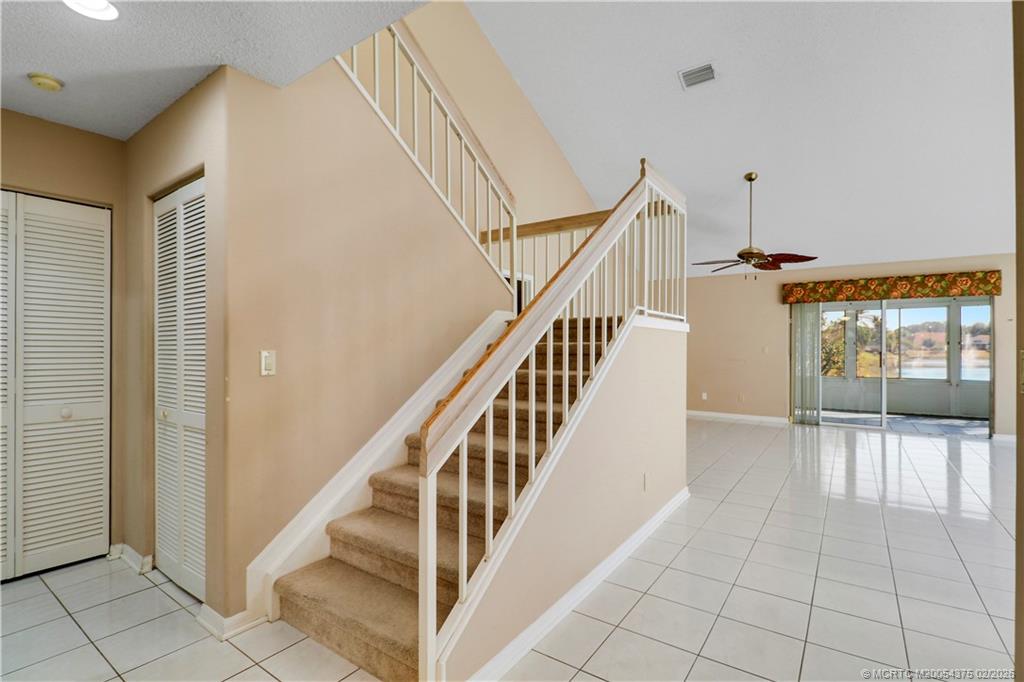 2086 SW Olympic Club Terrace