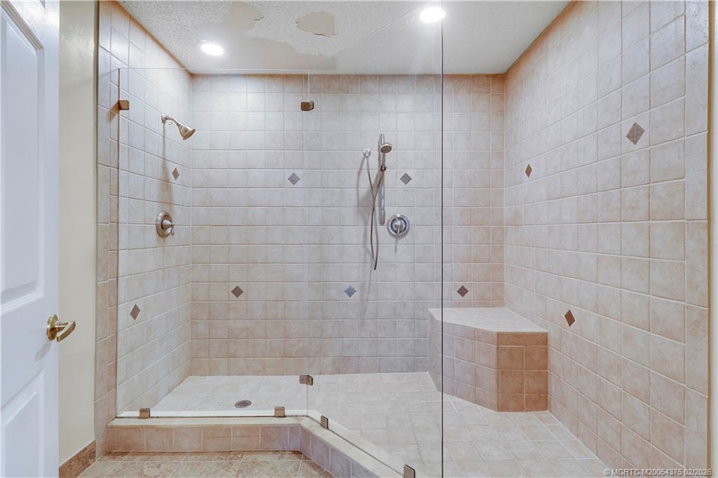 2086 SW Olympic Club Terrace