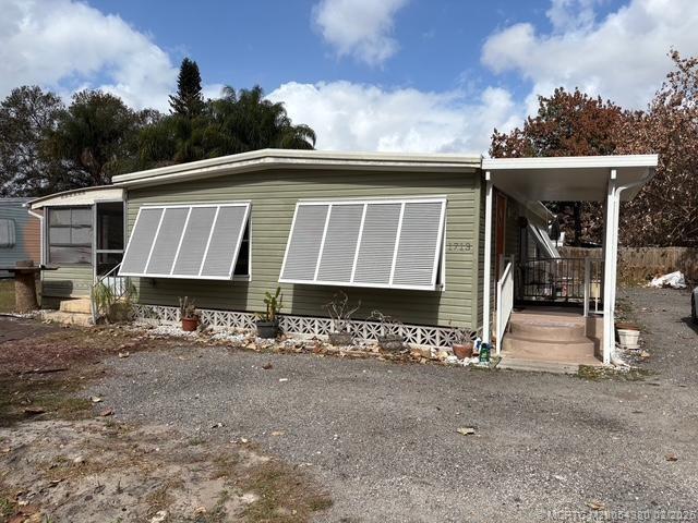 1713 SW College Street