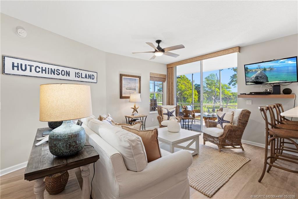 5799 NE Island Cove Way 1106