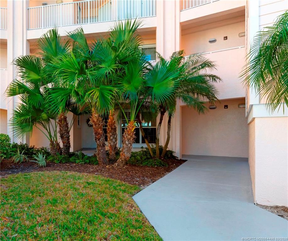 5799 NE Island Cove Way 1106