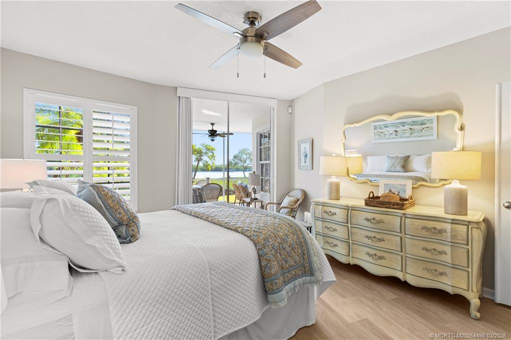 5799 NE Island Cove Way 1106