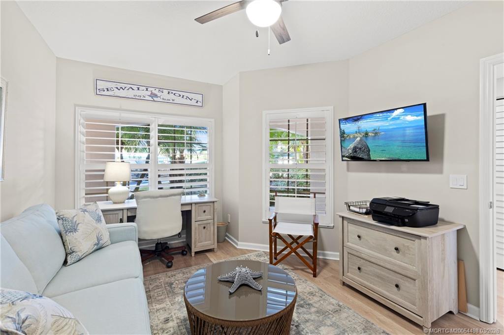 5799 NE Island Cove Way 1106