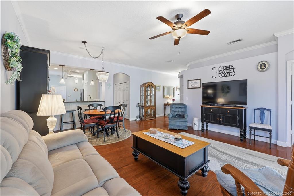 3726 NW Deer Oak Drive
