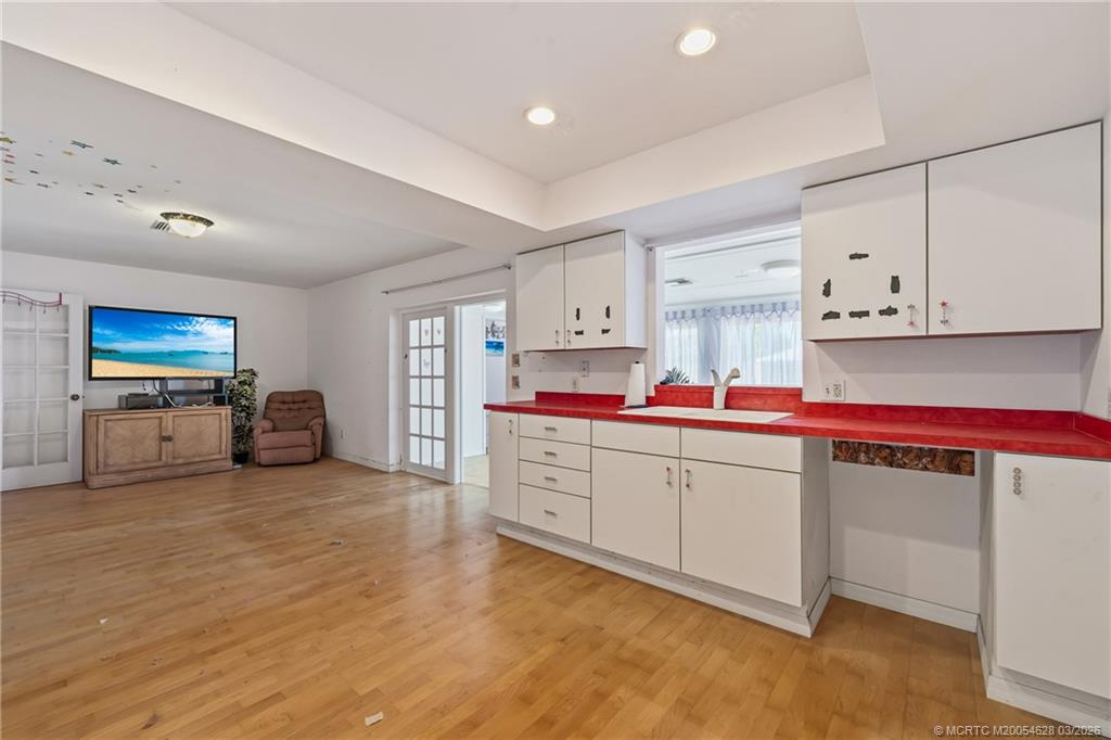 1309 SE 8th Street