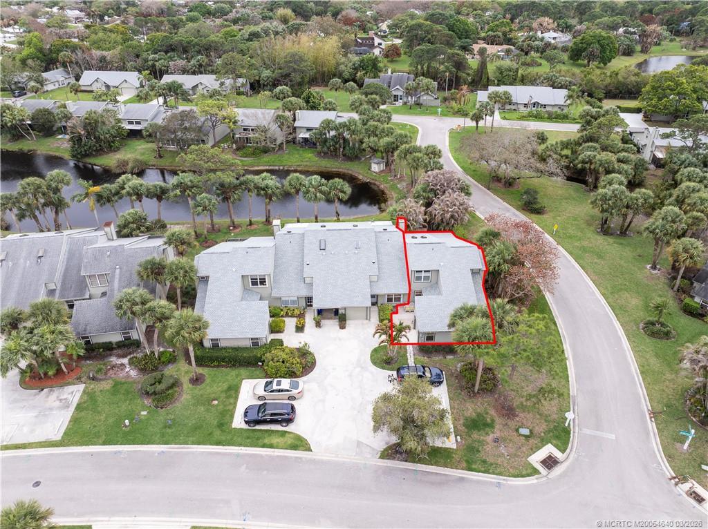 3293 NE Holly Creek Drive