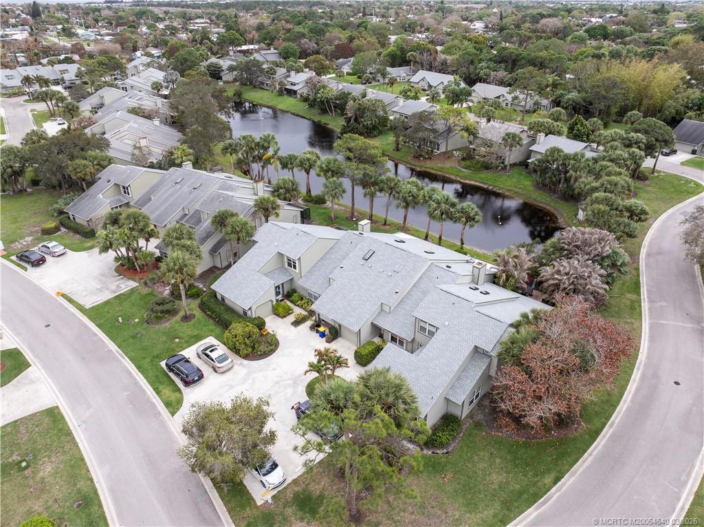 3293 NE Holly Creek Drive