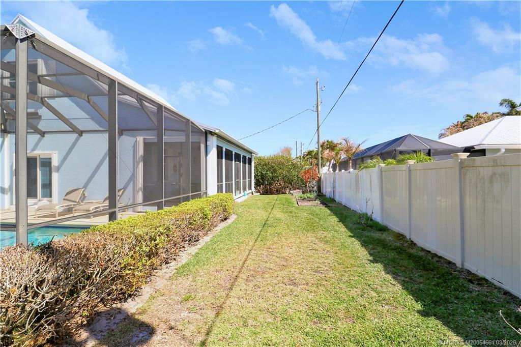 5352 SE Nassau Terrace