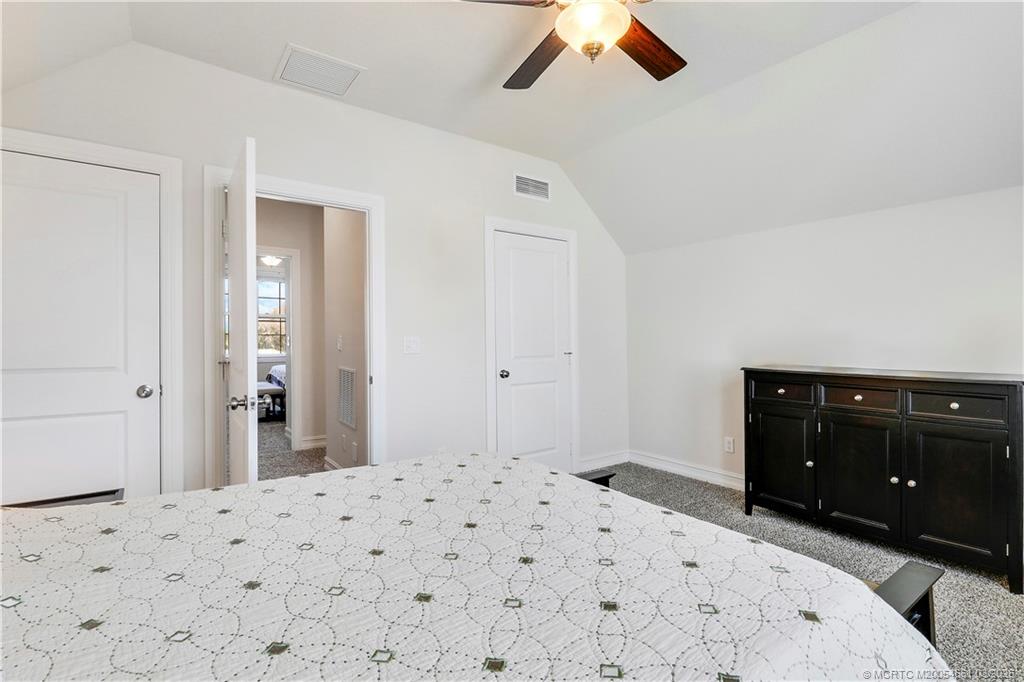 5352 SE Nassau Terrace