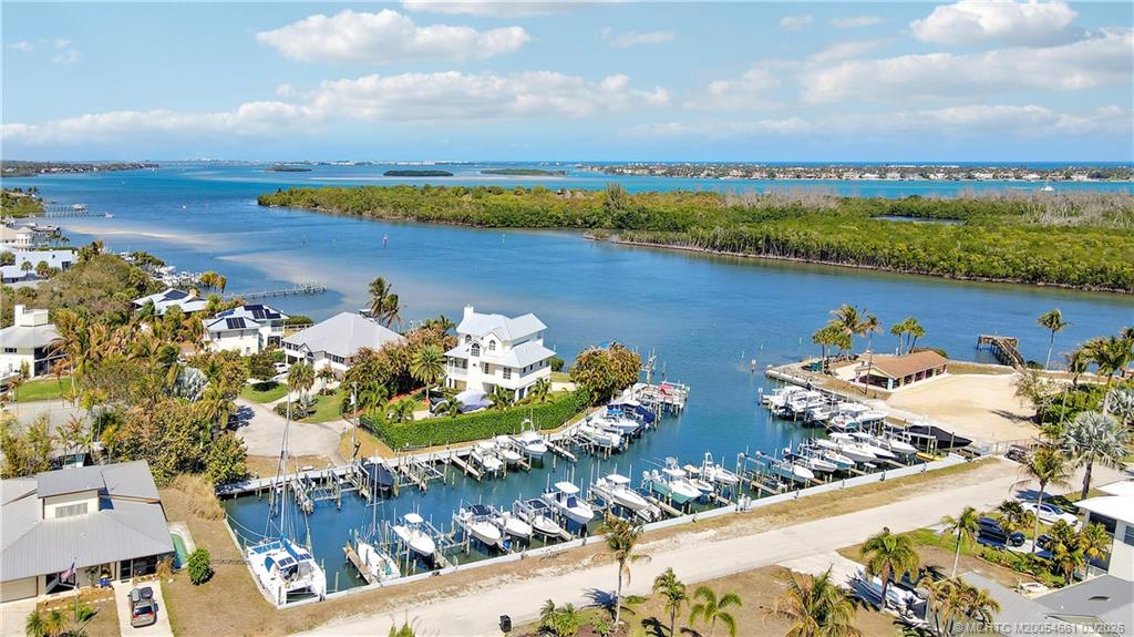 5352 SE Nassau Terrace