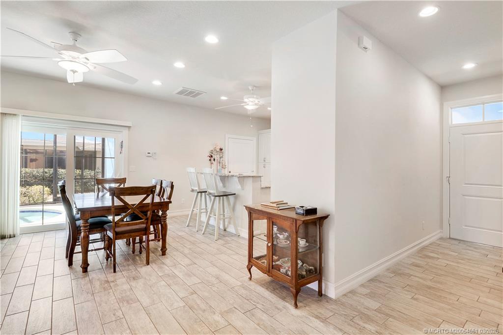 5352 SE Nassau Terrace