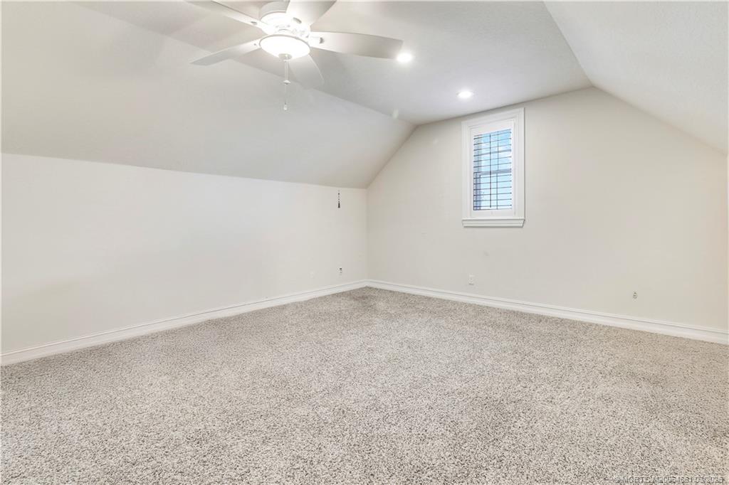 5352 SE Nassau Terrace