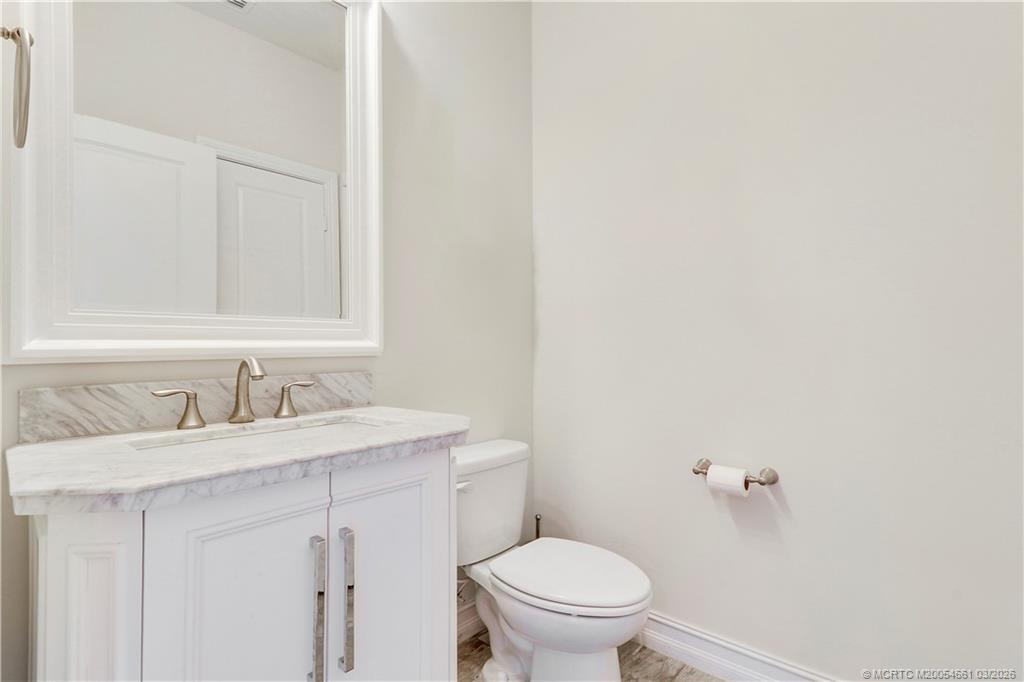 5352 SE Nassau Terrace