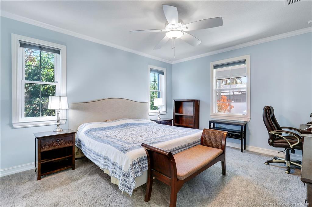 5352 SE Nassau Terrace