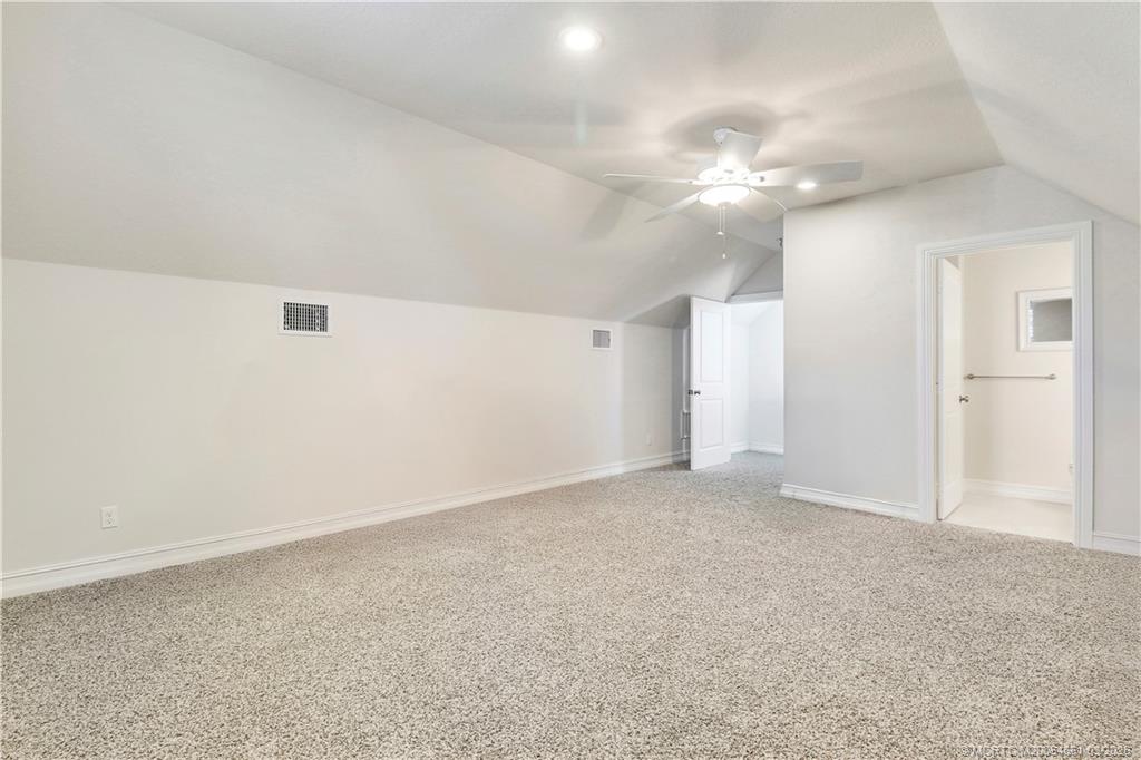 5352 SE Nassau Terrace