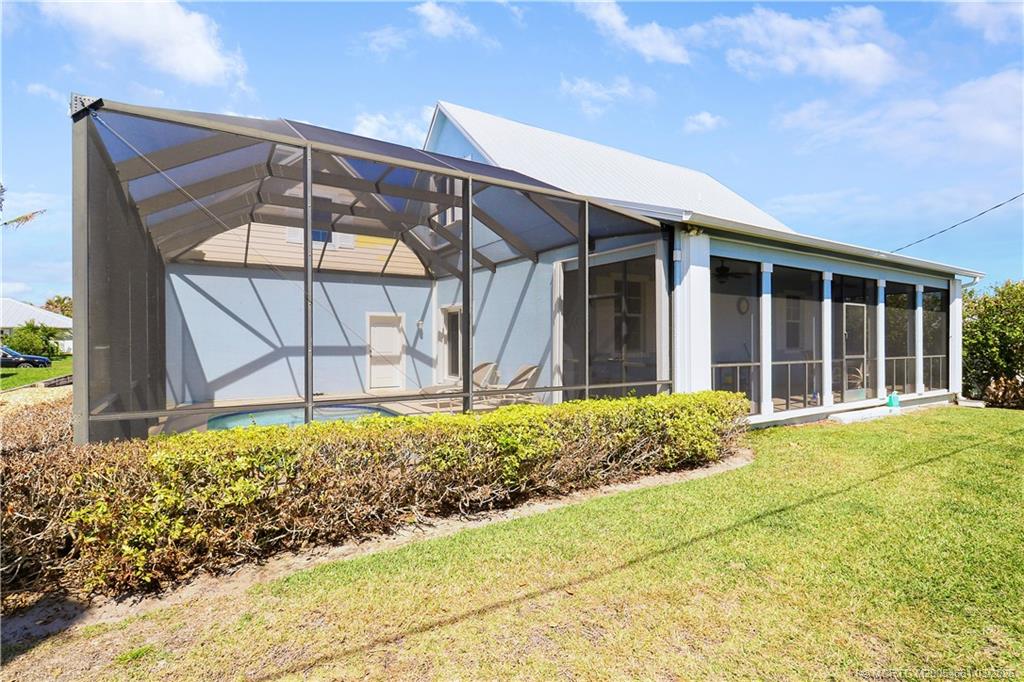 5352 SE Nassau Terrace