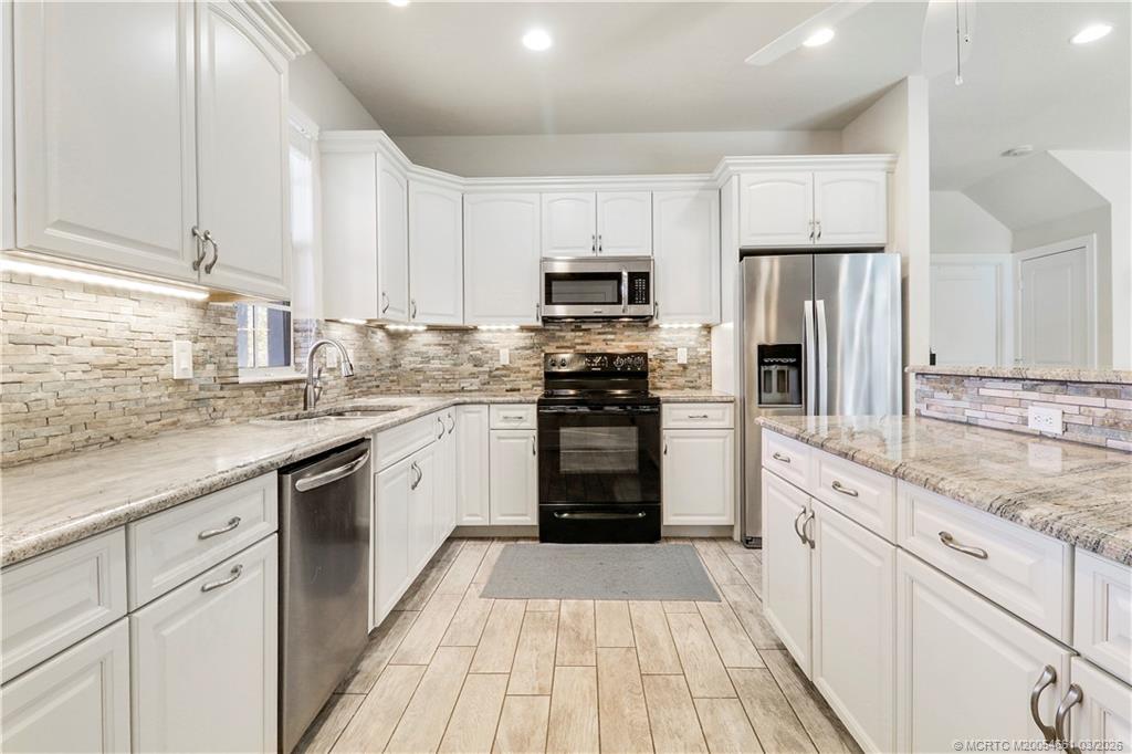 5352 SE Nassau Terrace