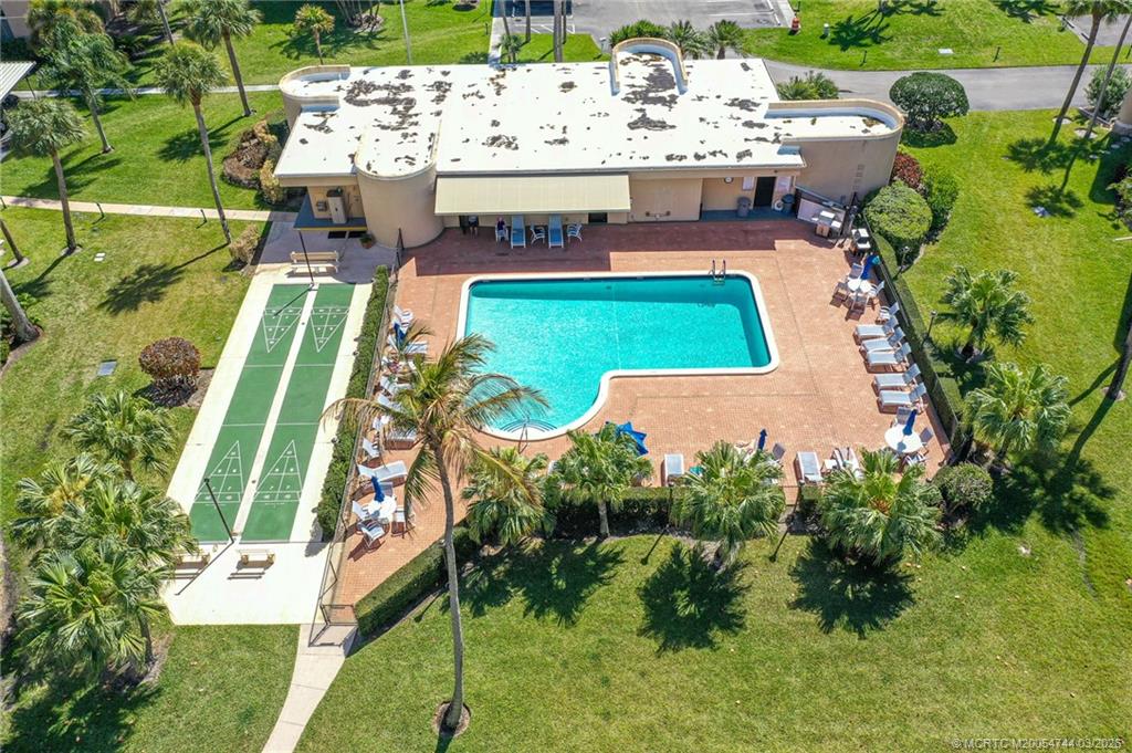3482 NE Causeway Blvd 2-203